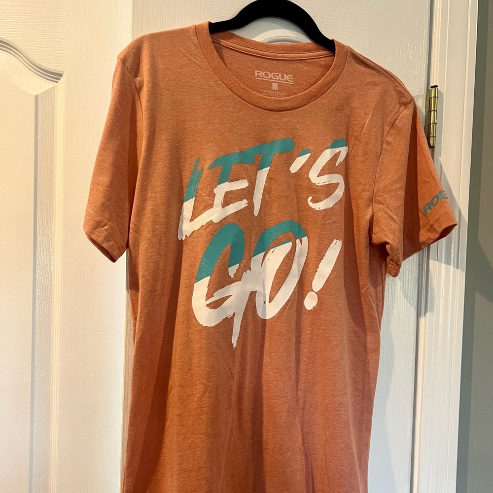 Rogue Let’s Go Tee - Medium - NWOT